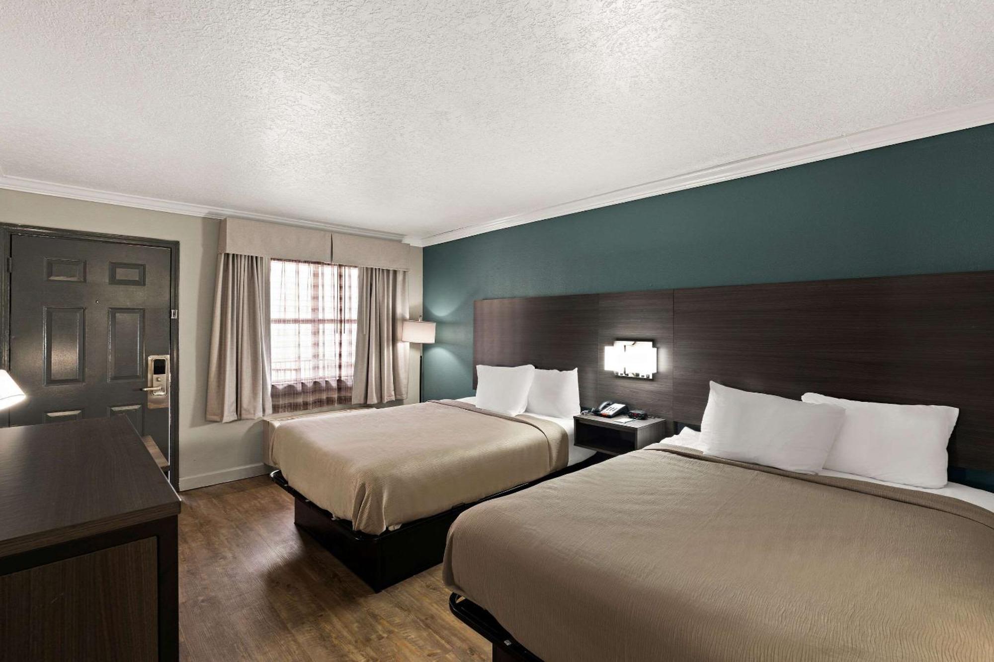 Quality Inn Ocean Springs Buitenkant foto