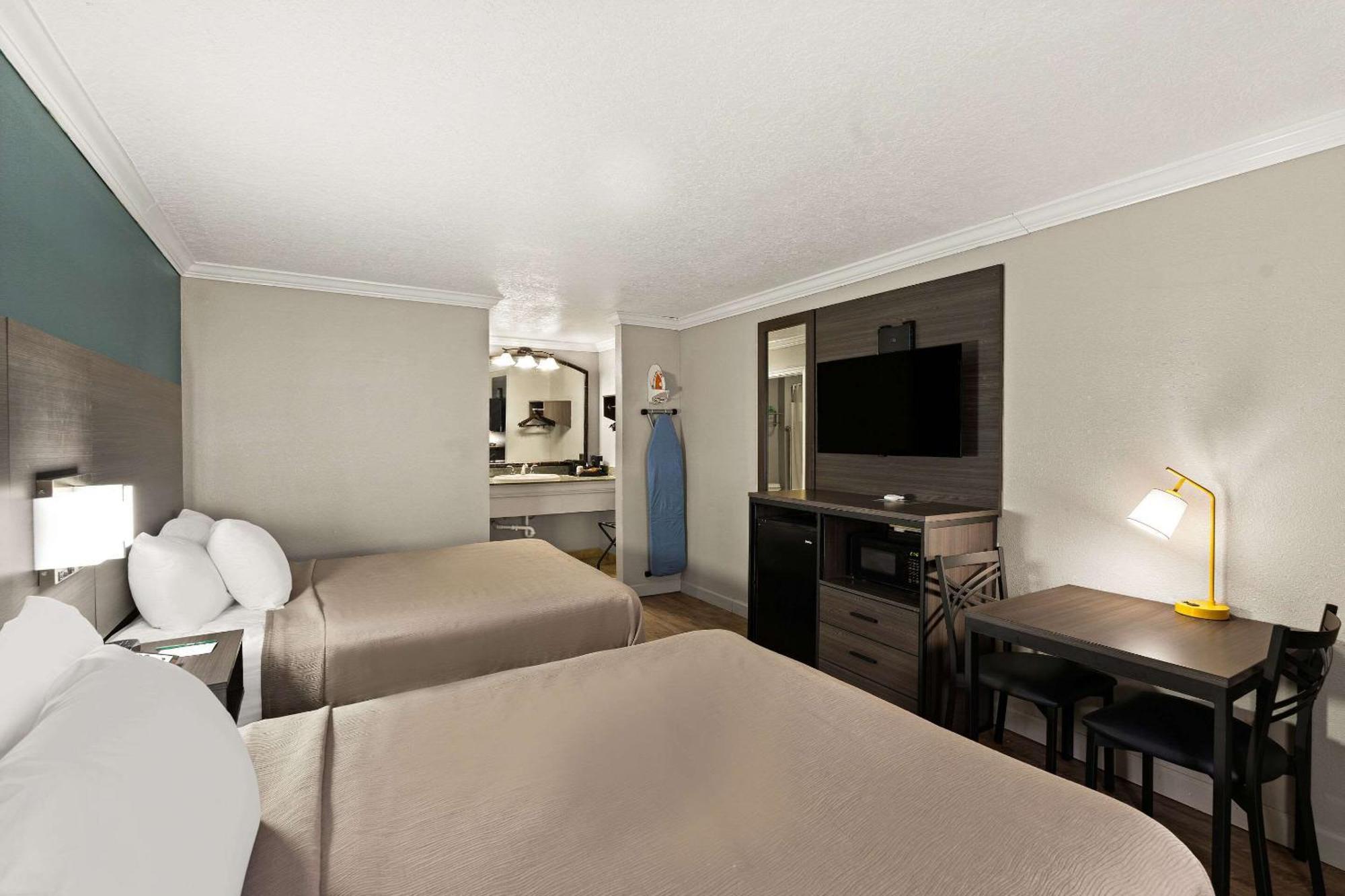 Quality Inn Ocean Springs Buitenkant foto